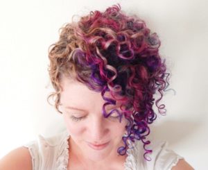 curly hair artist carleen sanchez reno nevada color expert wavy swavy coily salon specialist best